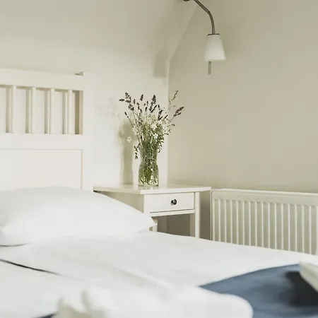 Frühstückspension Weranda Z Widokiem Na Karkonosze