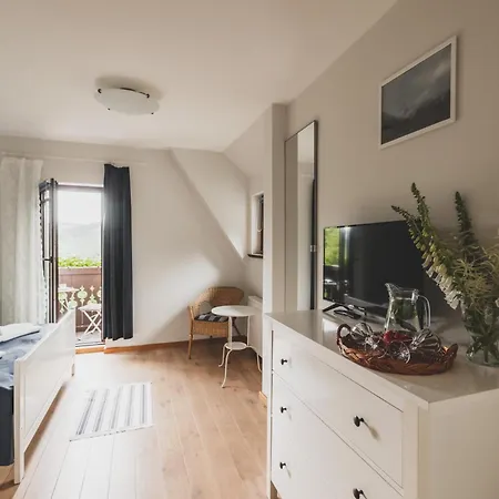 Weranda Z Widokiem Na Karkonosze