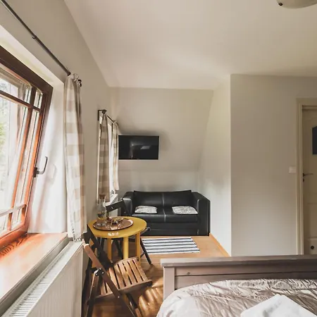 Weranda Z Widokiem Na Karkonosze 3* شكلارسكا بوريبا
