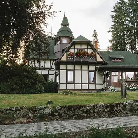 Weranda Z Widokiem Na Karkonosze Nocleg ze śniadaniem Szklarska Poręba